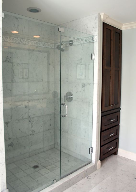 Elegant Frameless Shower